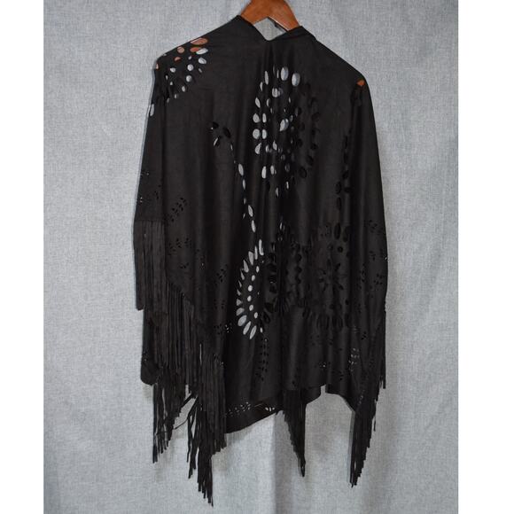 Black Laser Cut Fringe Wrap Shawl Open Front One Size - Picture 3 of 3